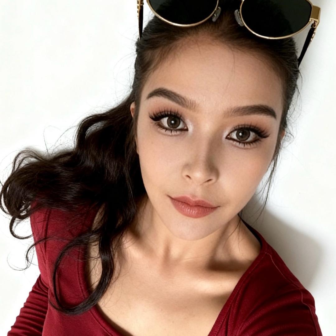 卢娜服装厂