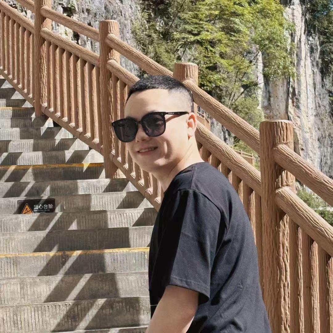 天天（爱听歌）