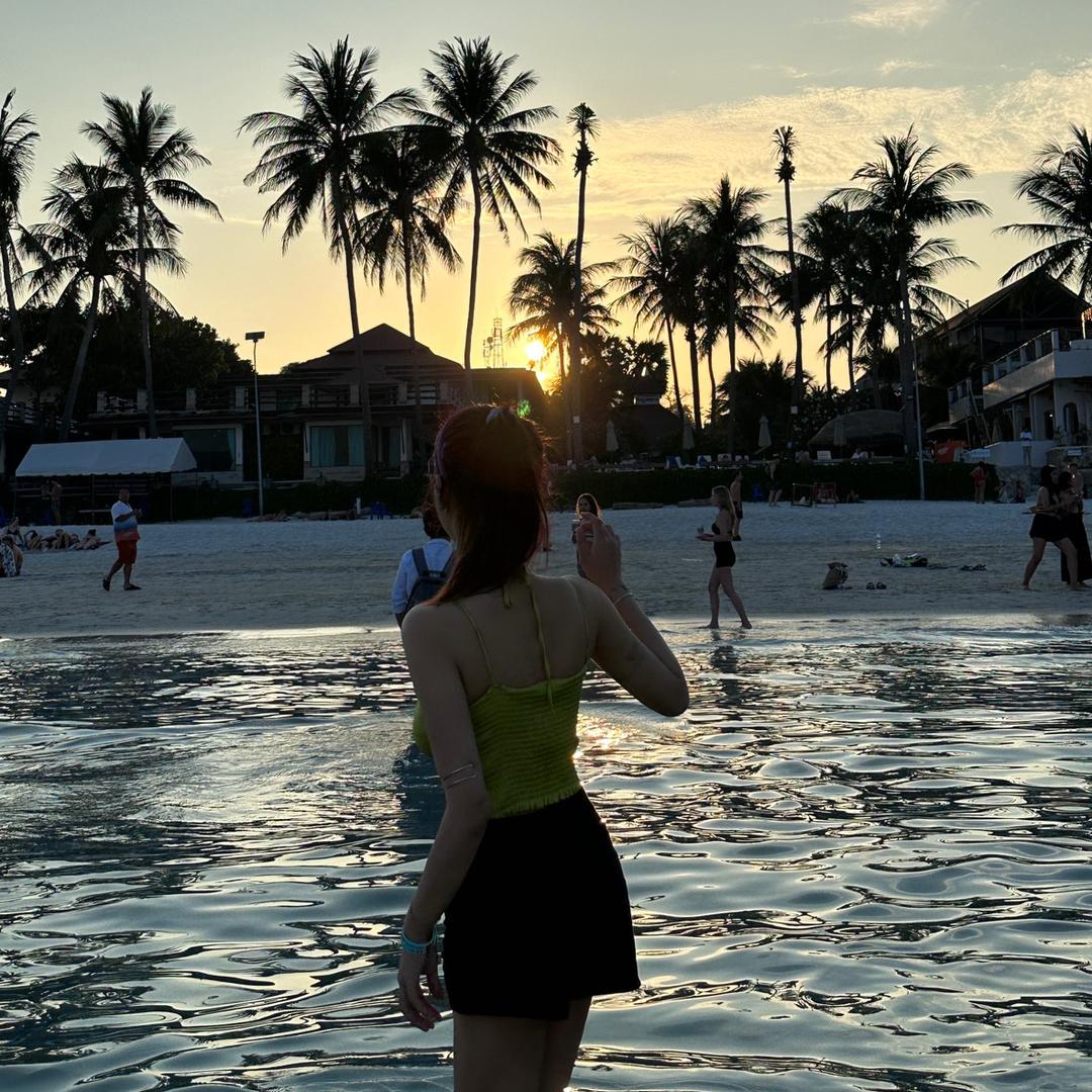 阿涵（周思涵）@抖音