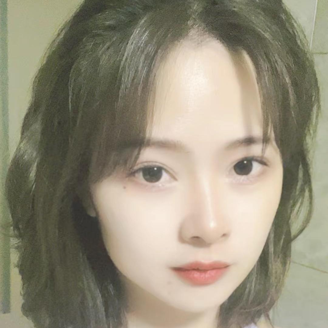 做全屋智能家居的小姐姐