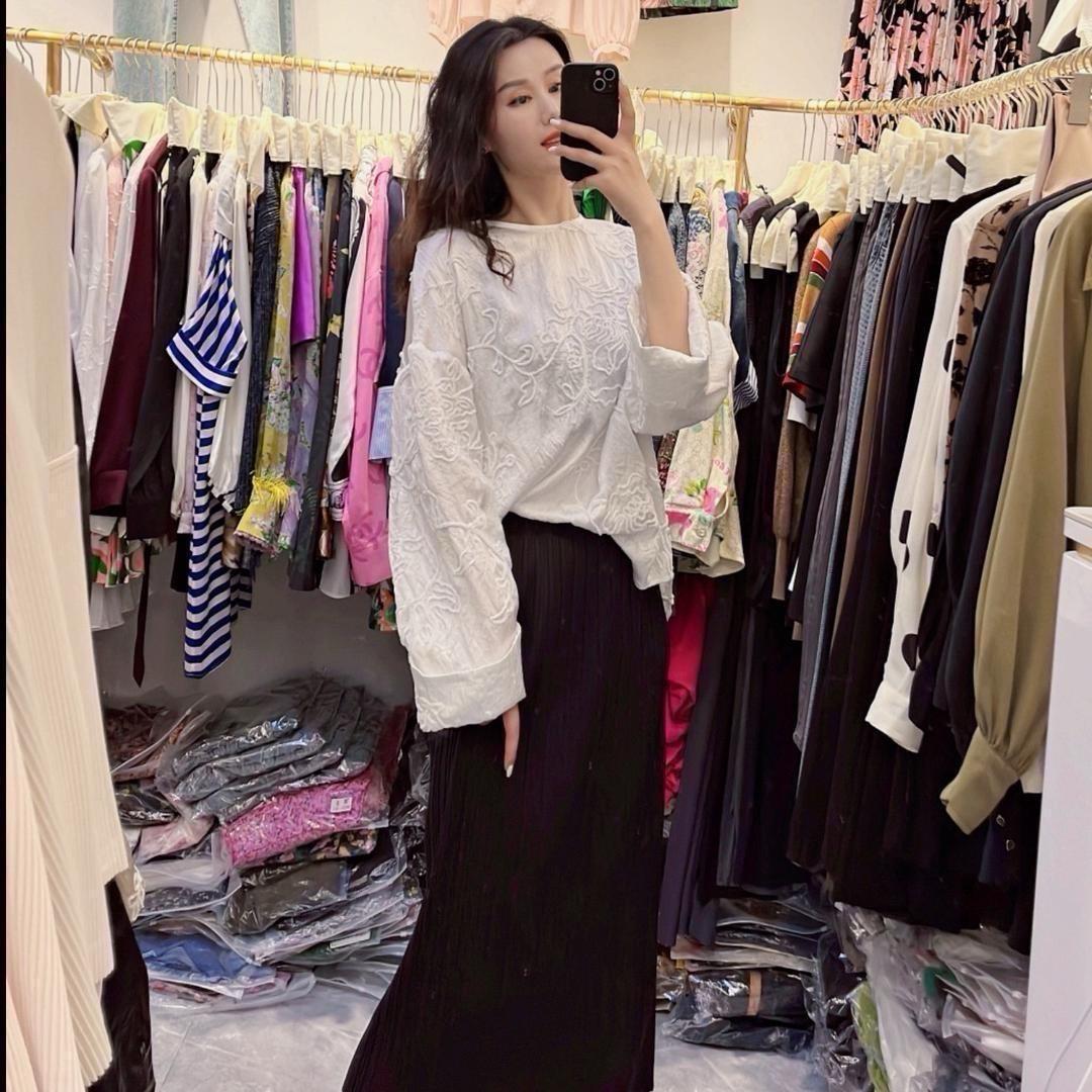 女乔品牌女装(每天早上6点开播)