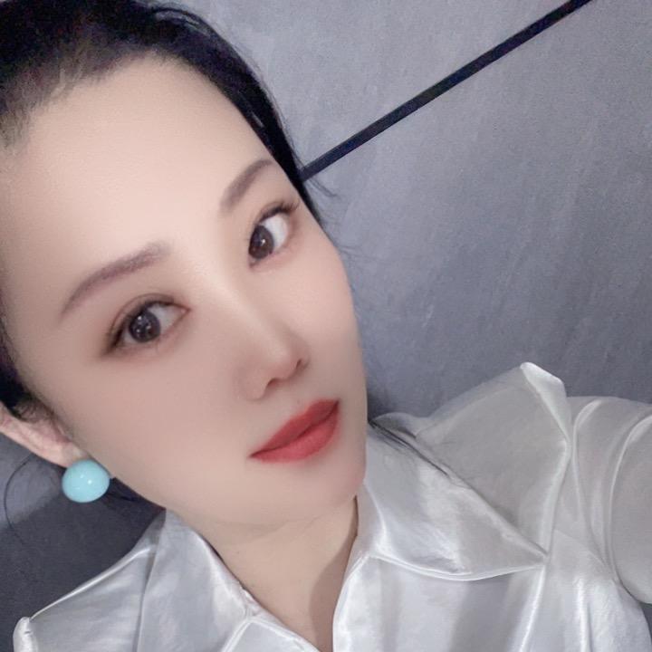 娜娜队长👠
