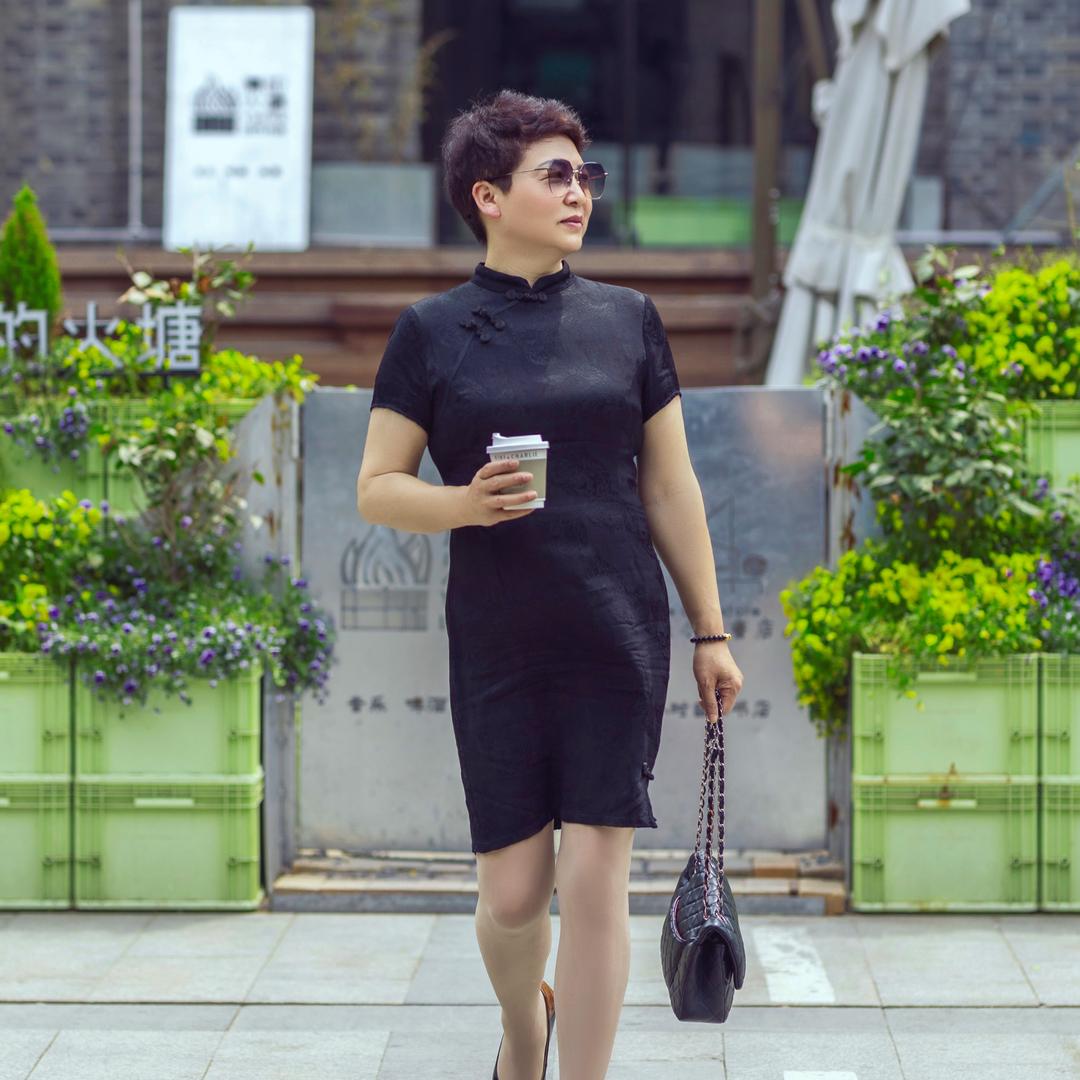云贵川红娘颜老师