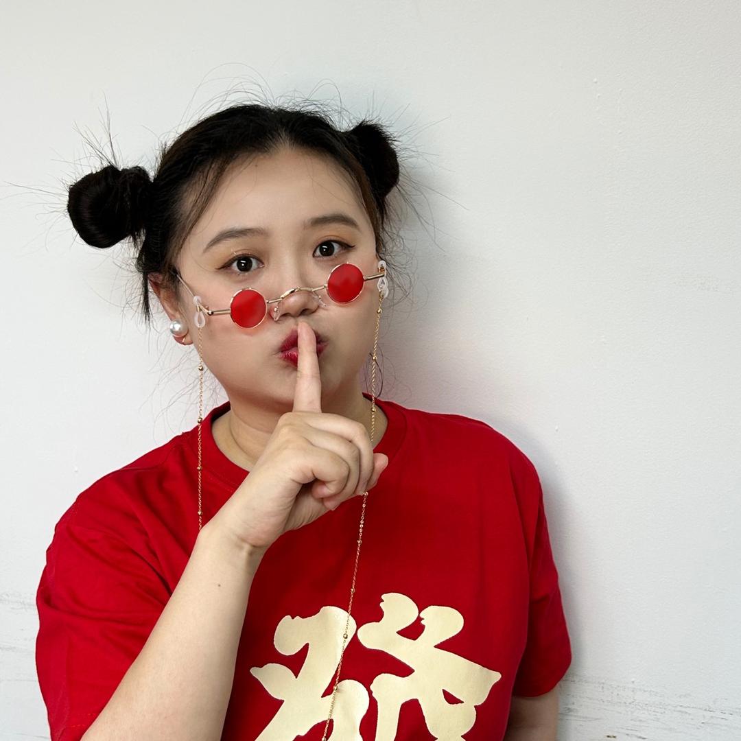 席小老太婆