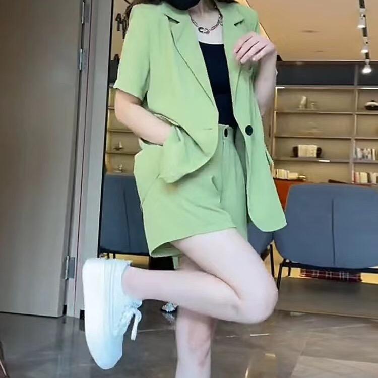 秋佰女装甄选