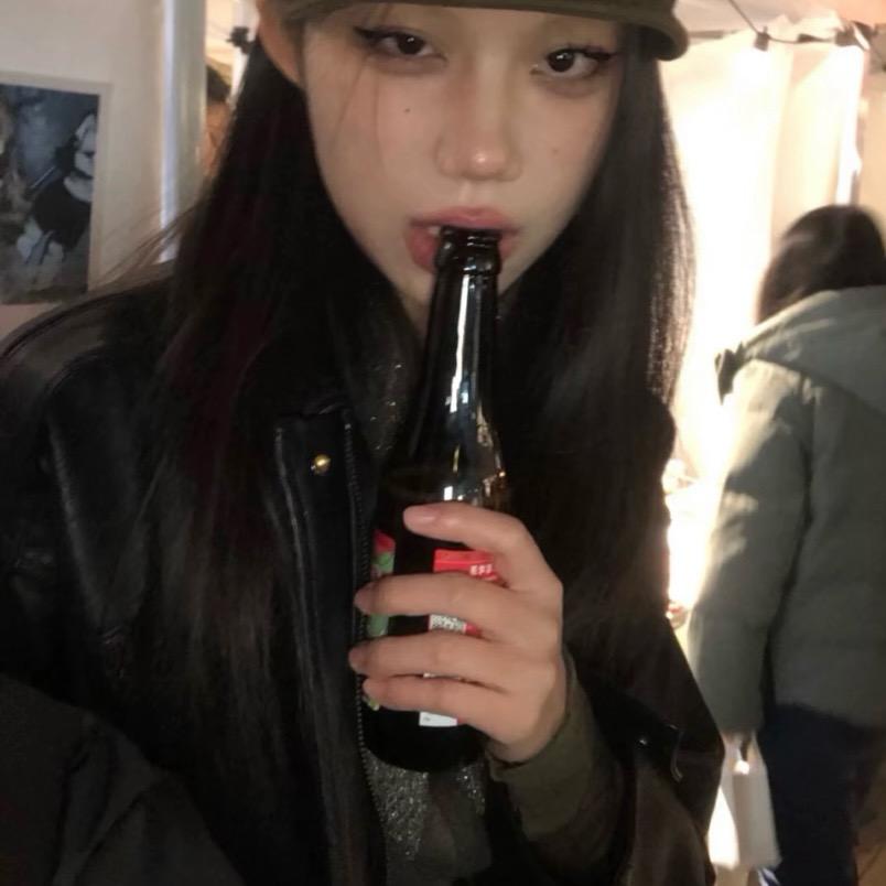 眼睛👀困小啦-