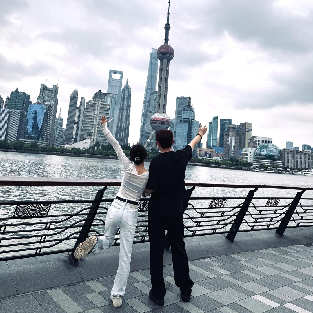 陈纪龙。