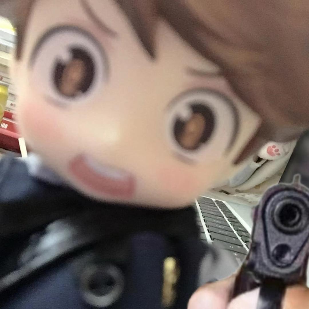 Qq