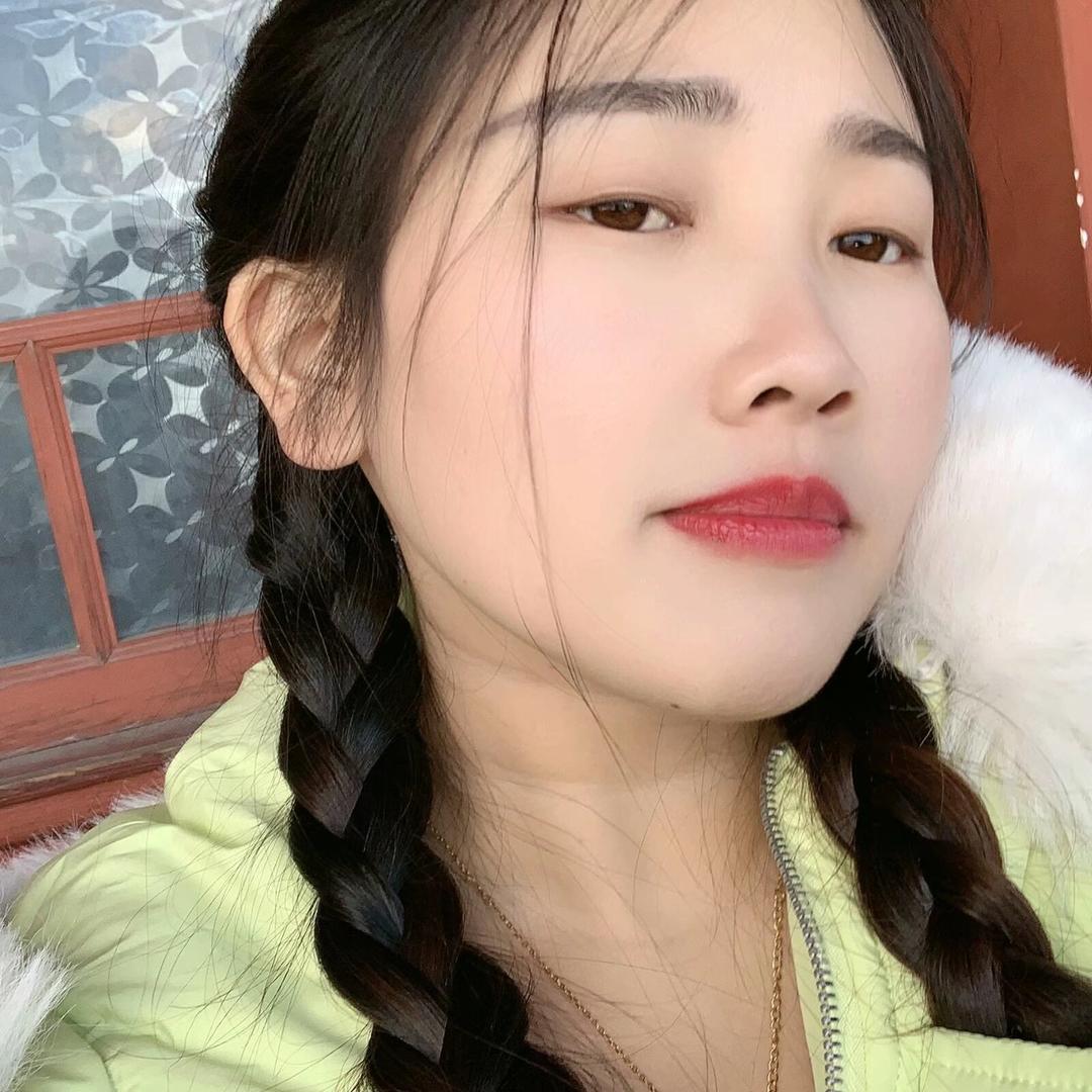 阿朱，，