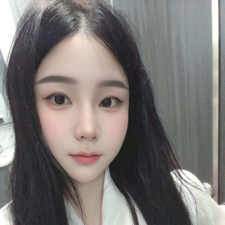 萍水相逢