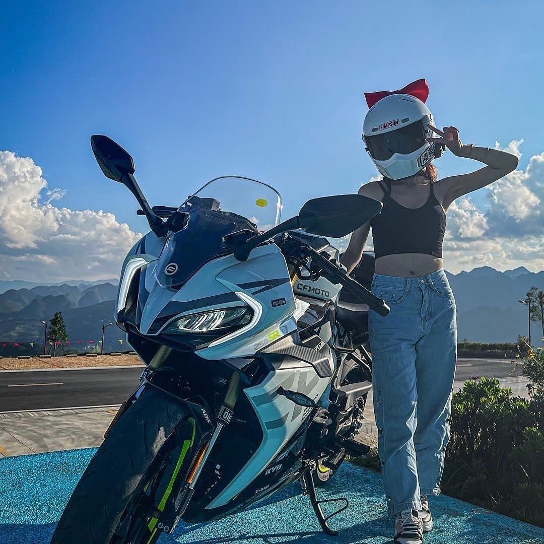 琴妹儿乐卤油炸《招收学徒》