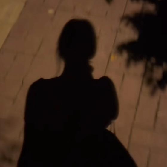 距 离