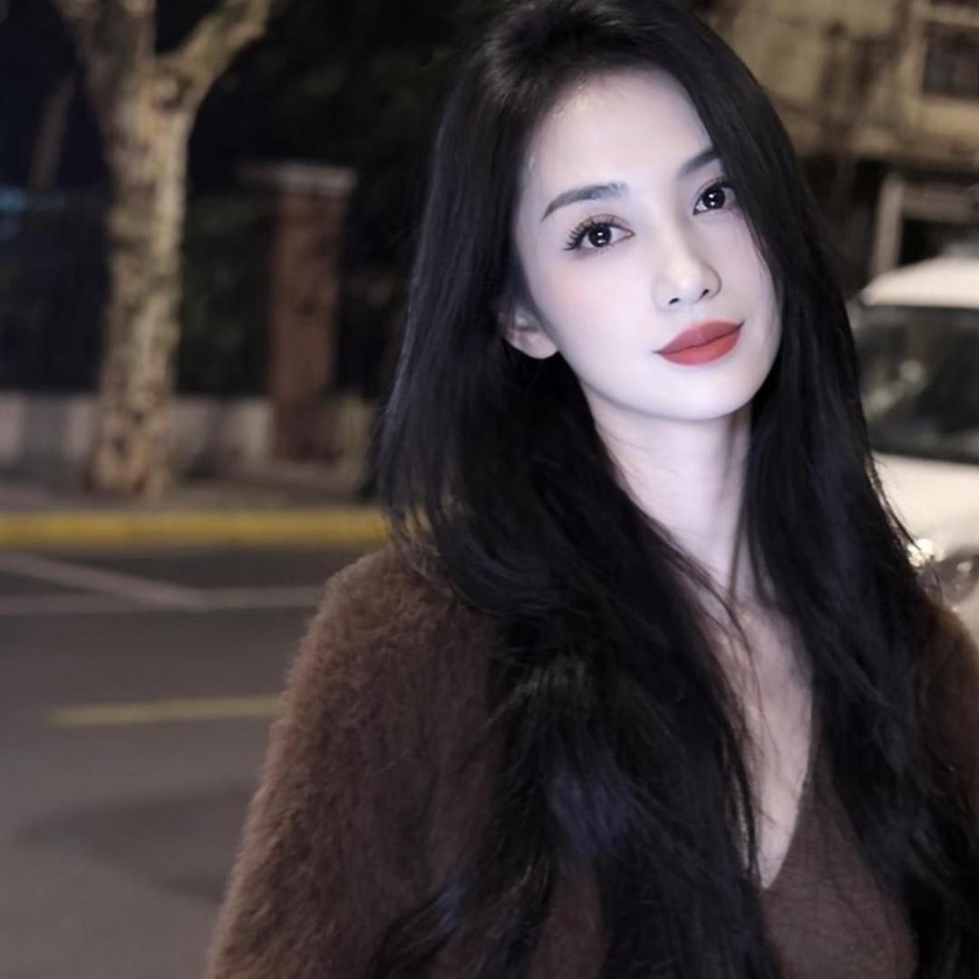 Z y l🧚🏻‍♀️