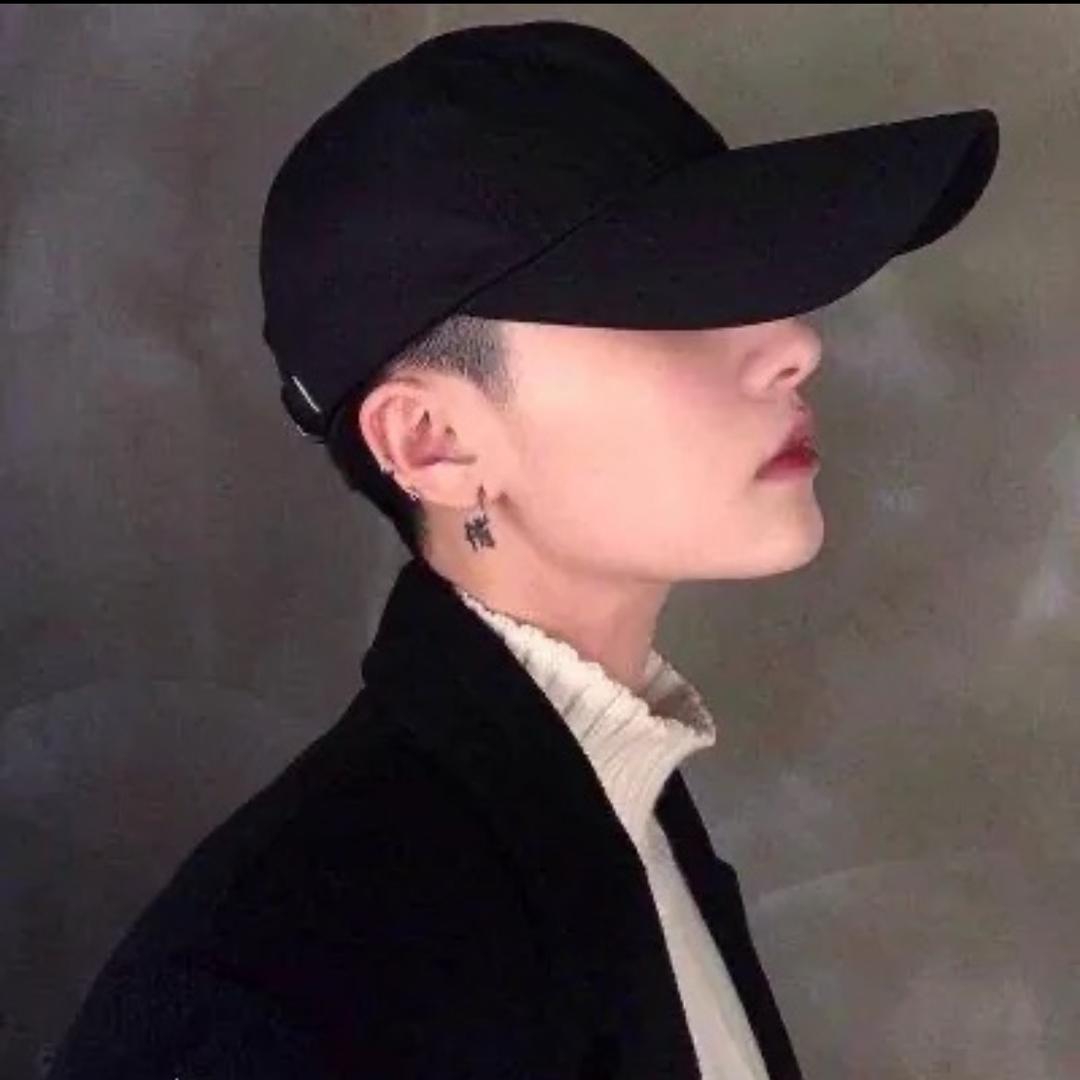 指间上的🚬