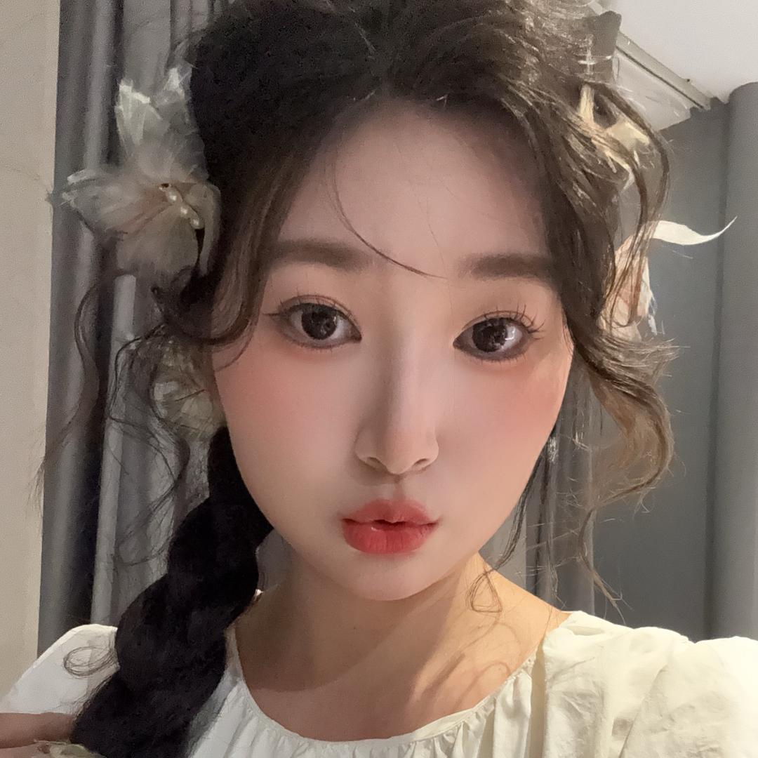💋M