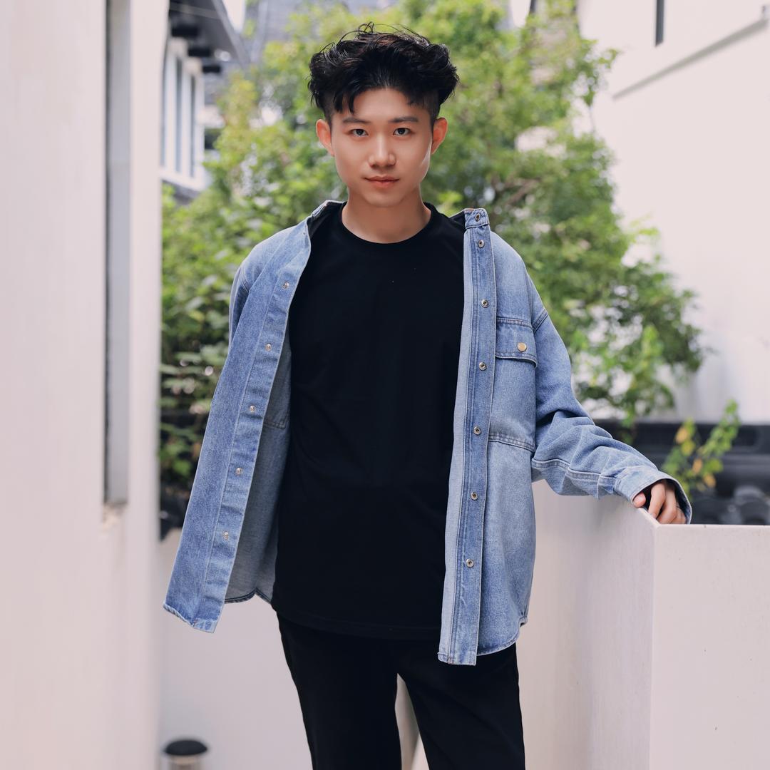 济南市章丘冯震舞蹈