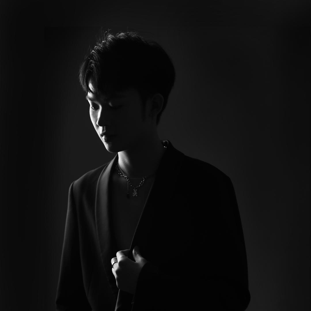 港惠藤野 一 啊坤专注烫染