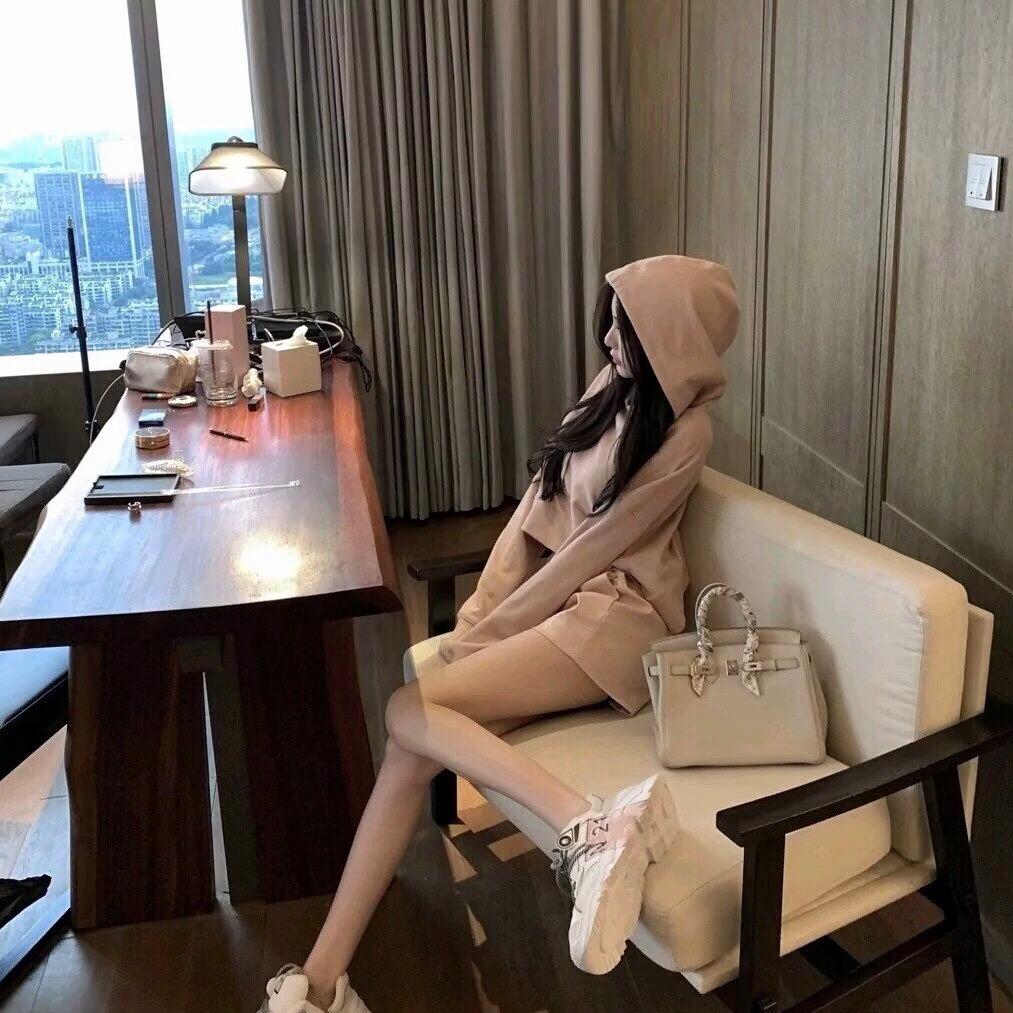 邓知妍