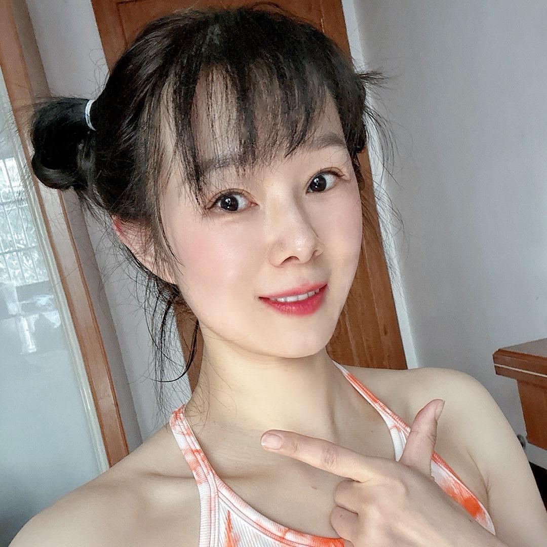 蓝莓张张