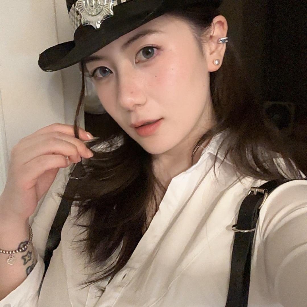 比极星。