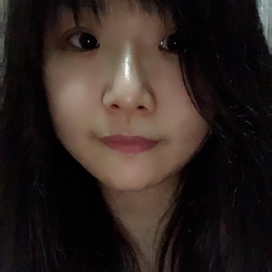 素面朝天的央子