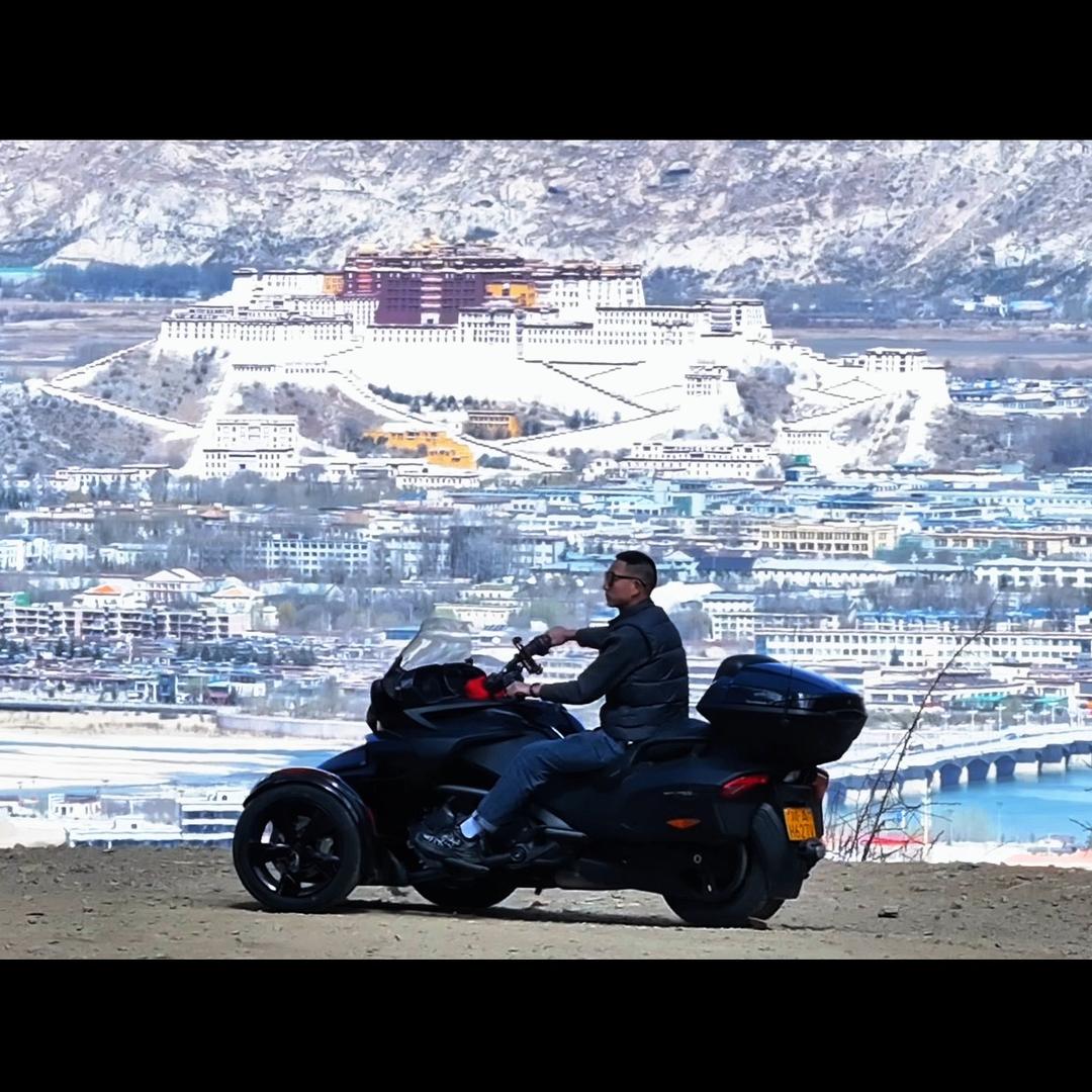 拉萨一路向西机车主理人