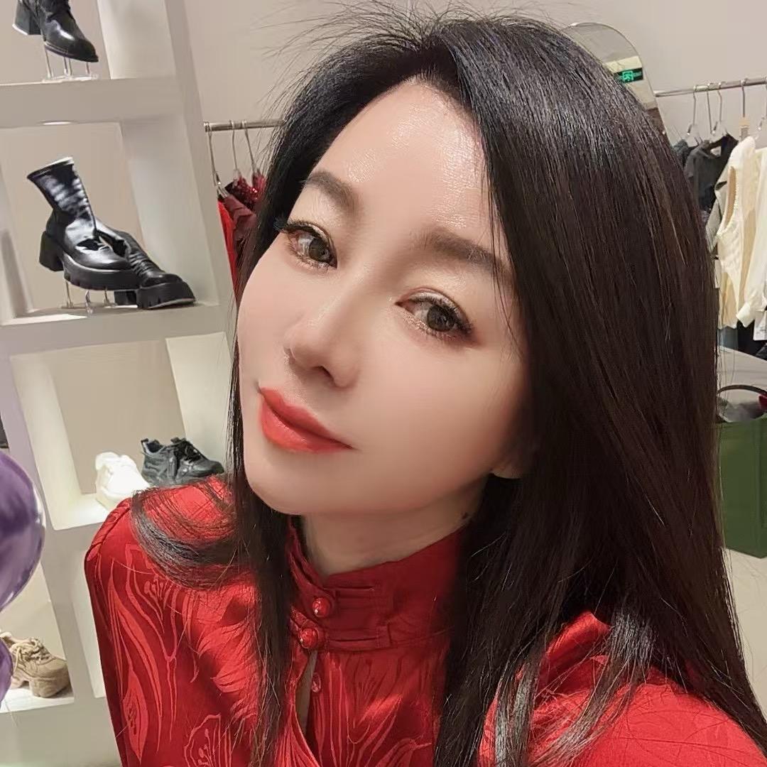 牡丹江市今日女人美装缨美