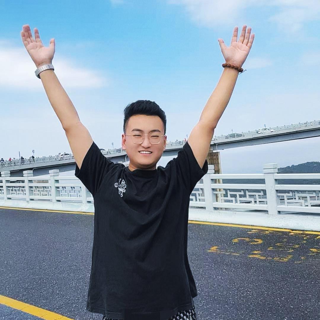 深拥＆
