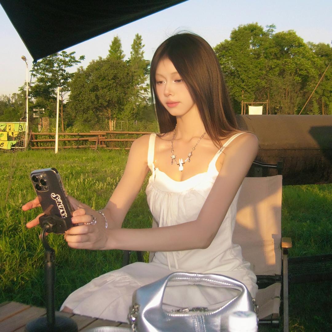 Ju里夫人