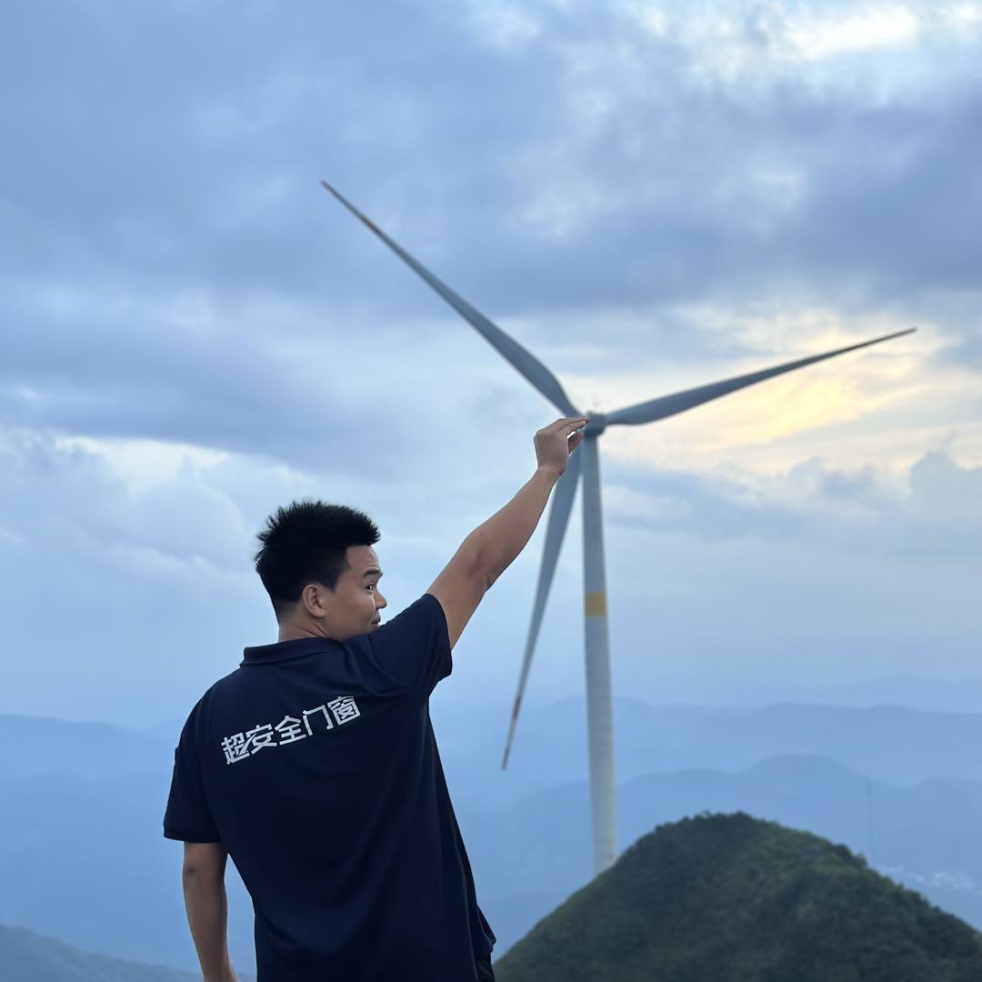 容县老赖不赖门窗 简景门窗