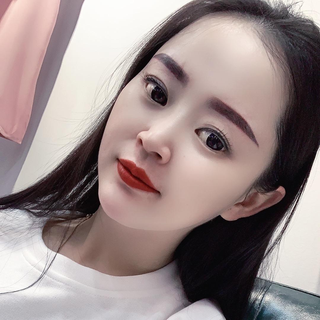 大牙妹