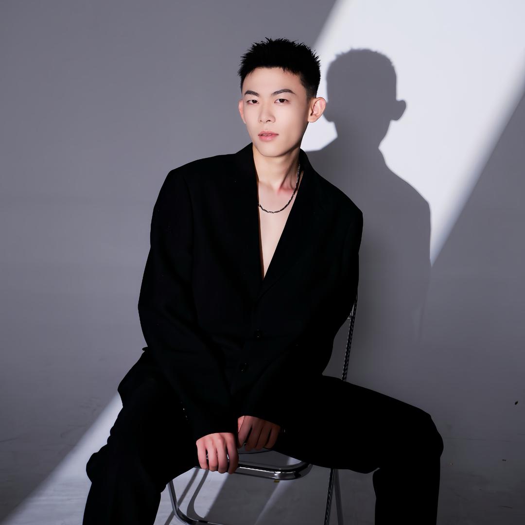 剪烫设计·Ryan瑞恩