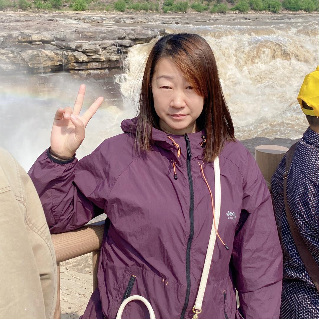 曲周  爆浆榴莲芝士饼