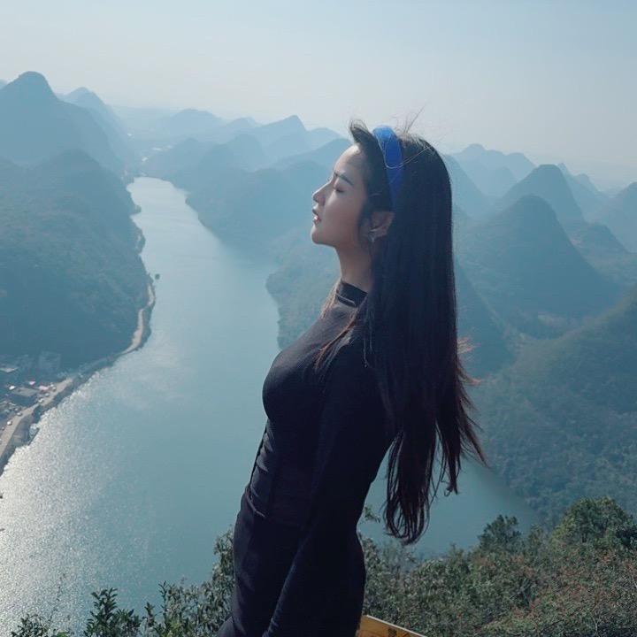花姐酸汤粉婷婷