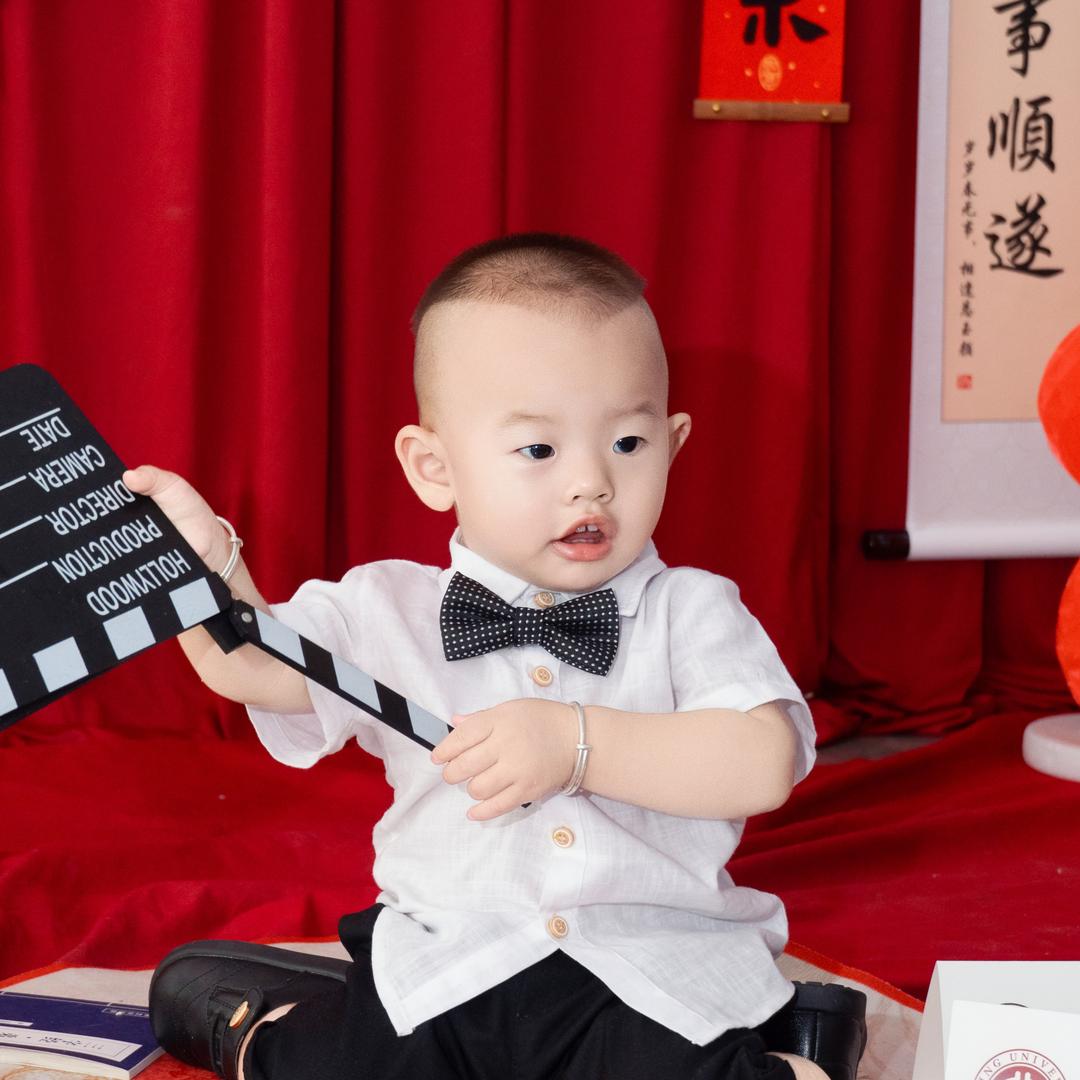 是静静丫