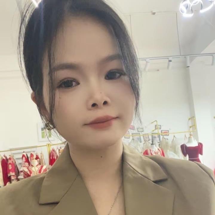 灵山烟墩玖月婚纱，丽丽