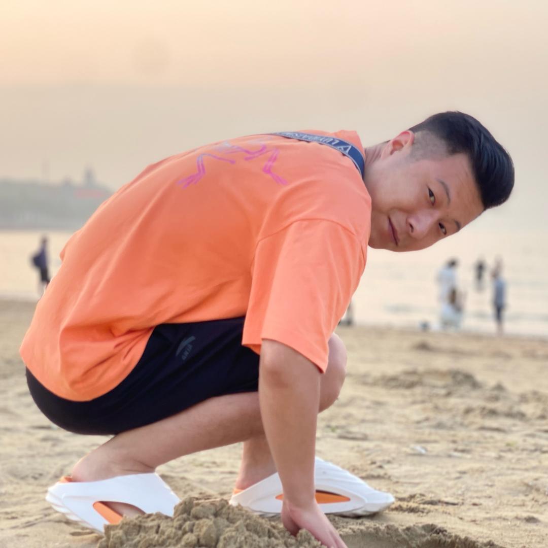 探哥