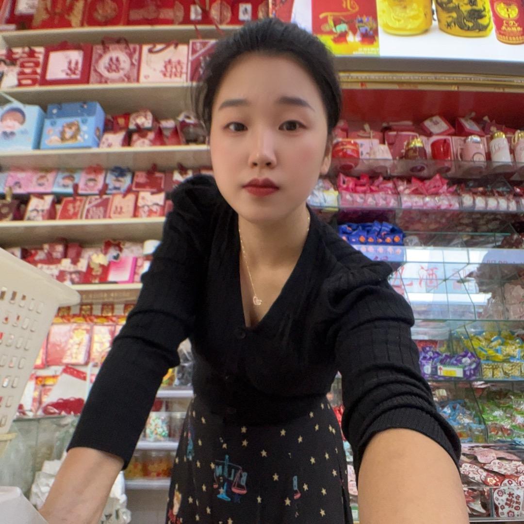 易家姑娘 严家小媳妇儿💋