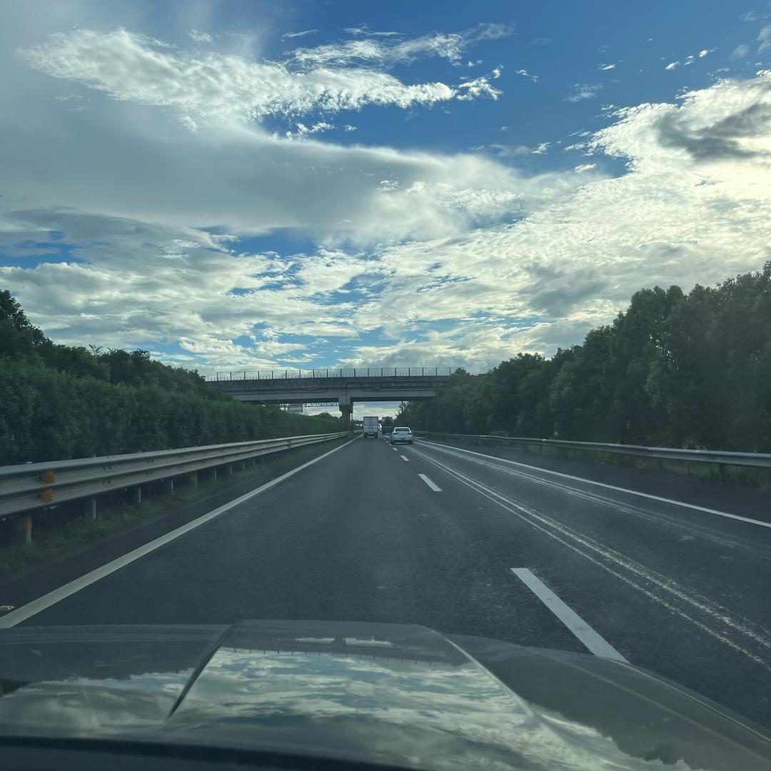 白月光轻奢发饰