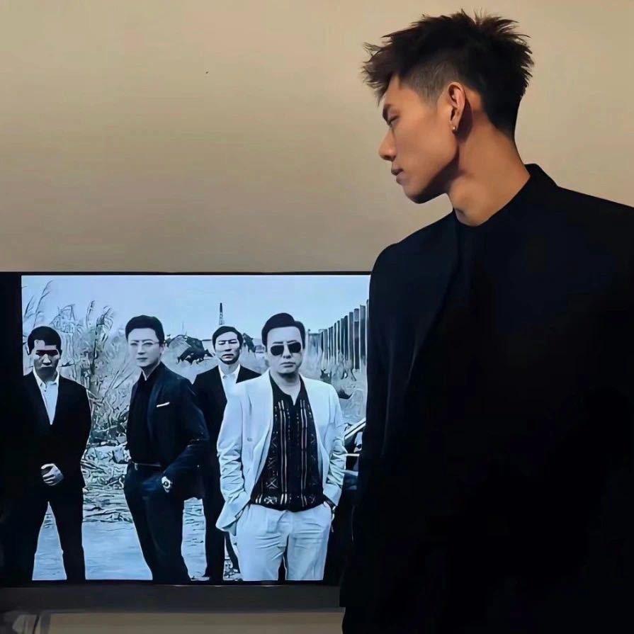大头仔-