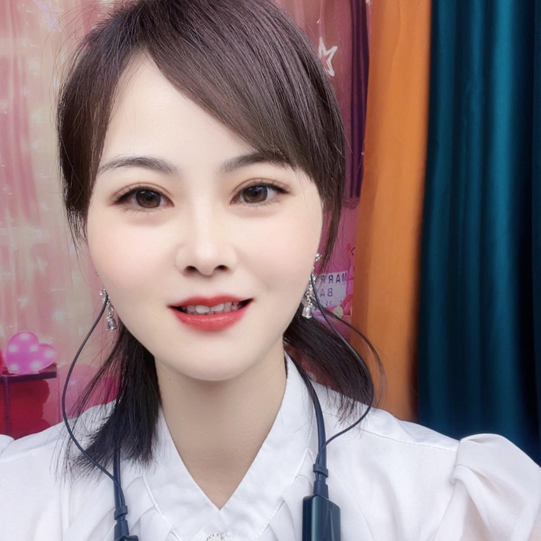蓝心妃妃💗