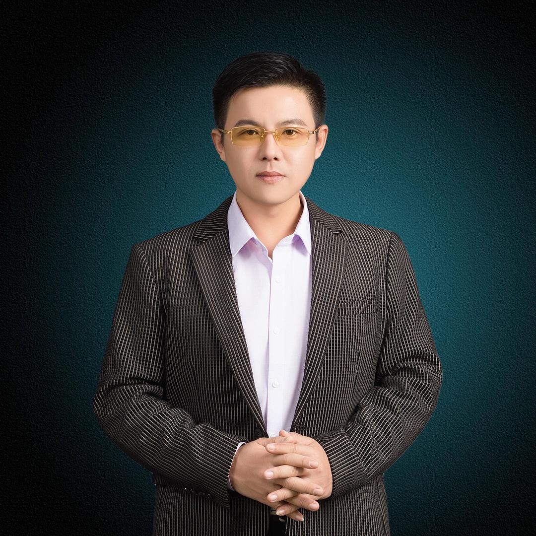 旺明湖·晨峻