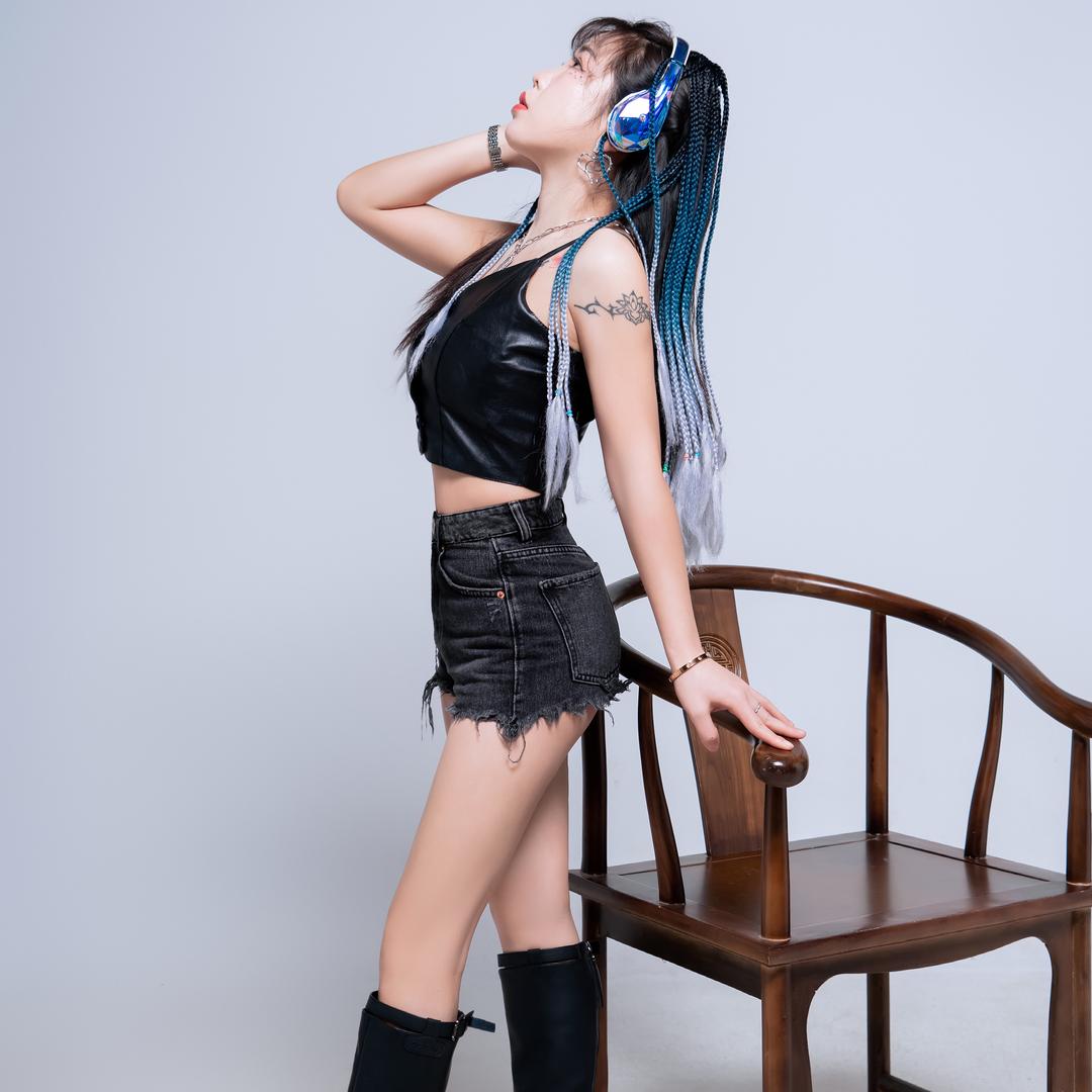 恭城DJ小梦