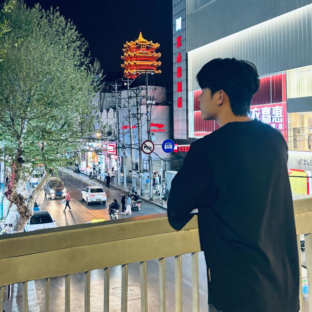 胡舒