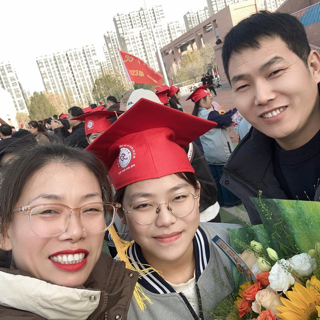 华联开发区金苹果男装