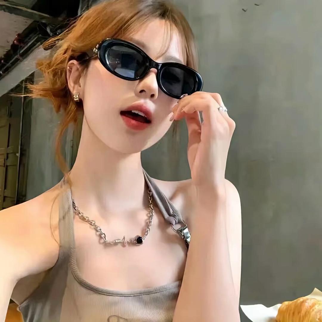 骑着鱼的猫儿