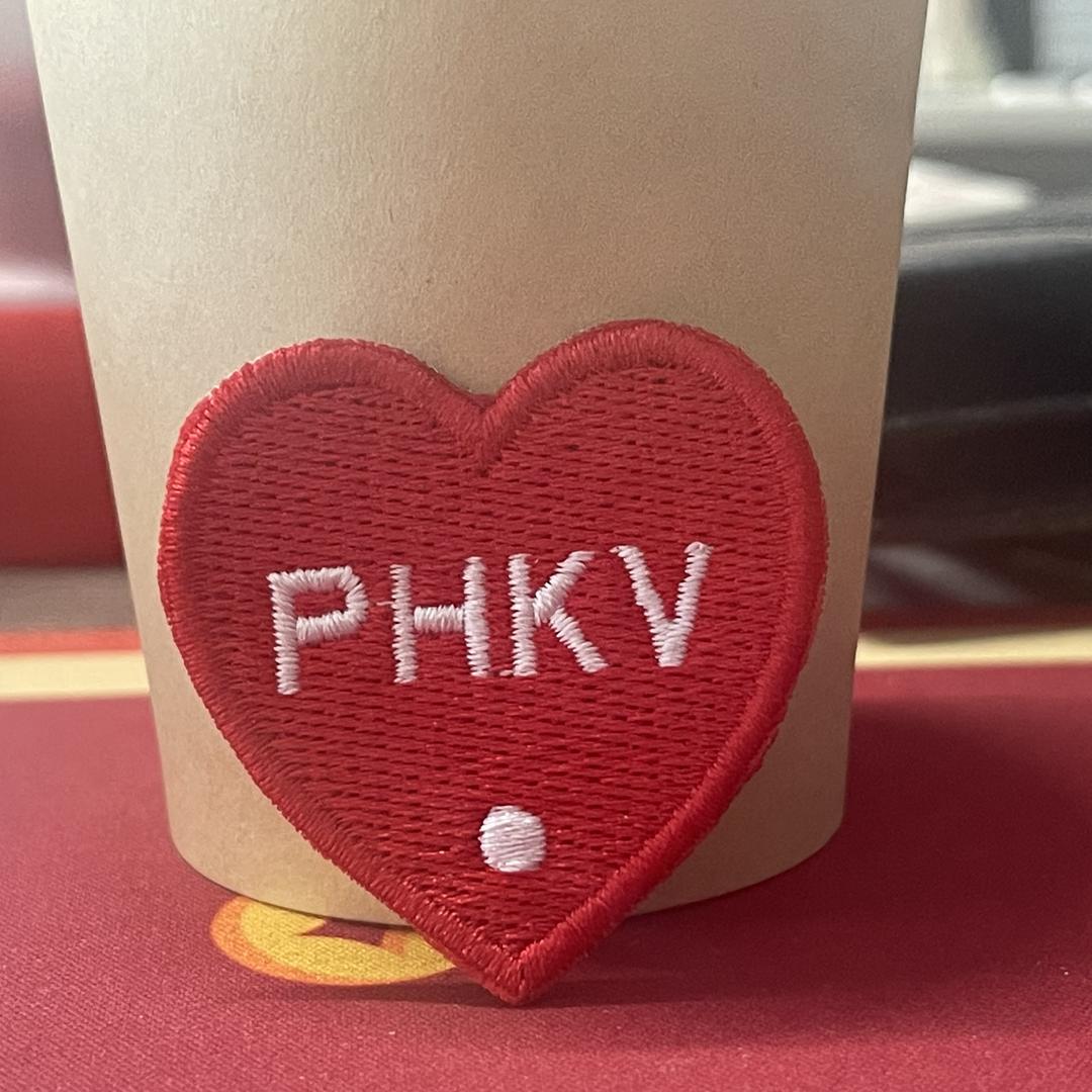 PHKV桃心潮牌