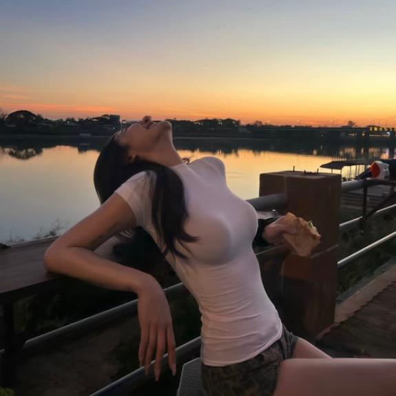 泱泱
