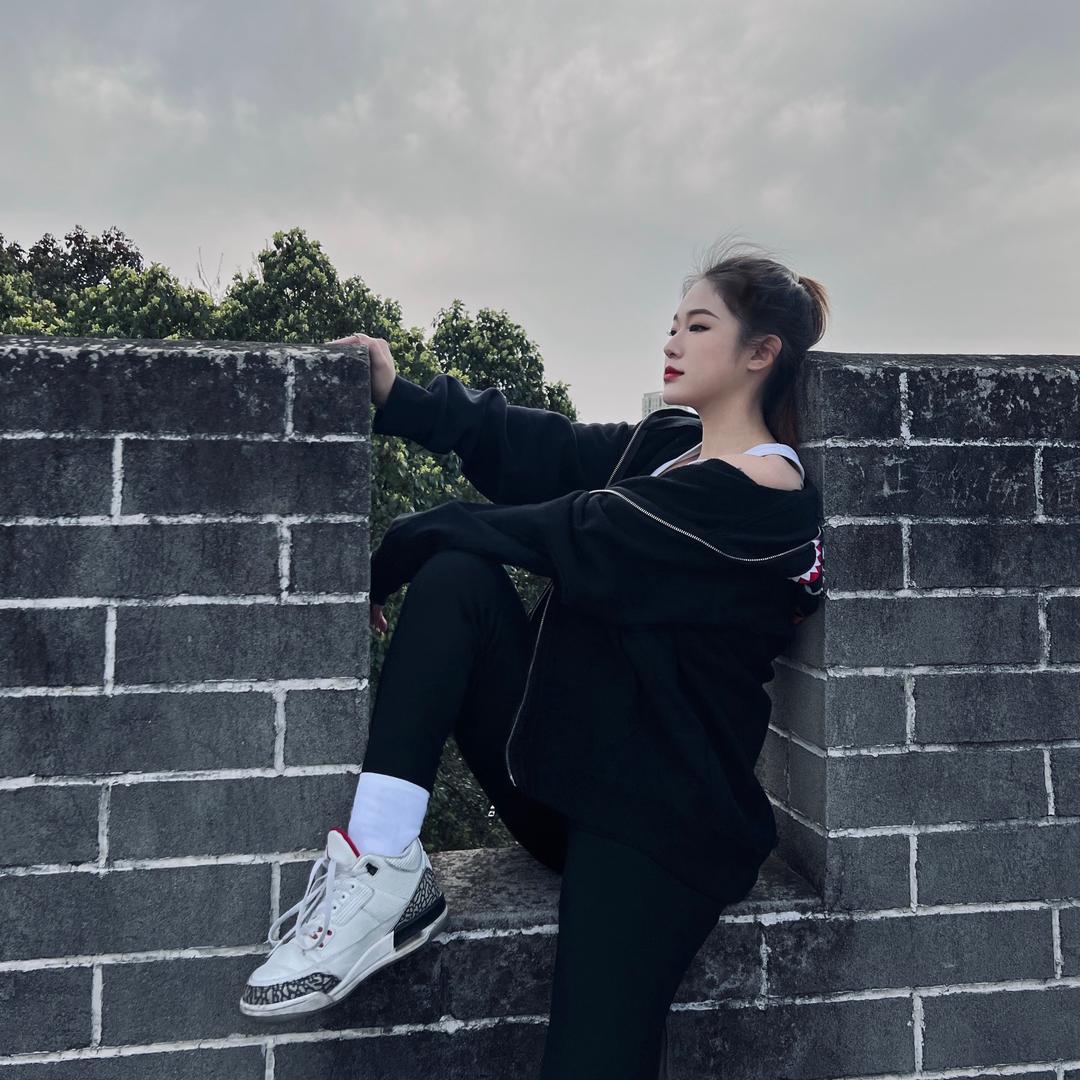 我不是王鹭臻🦔