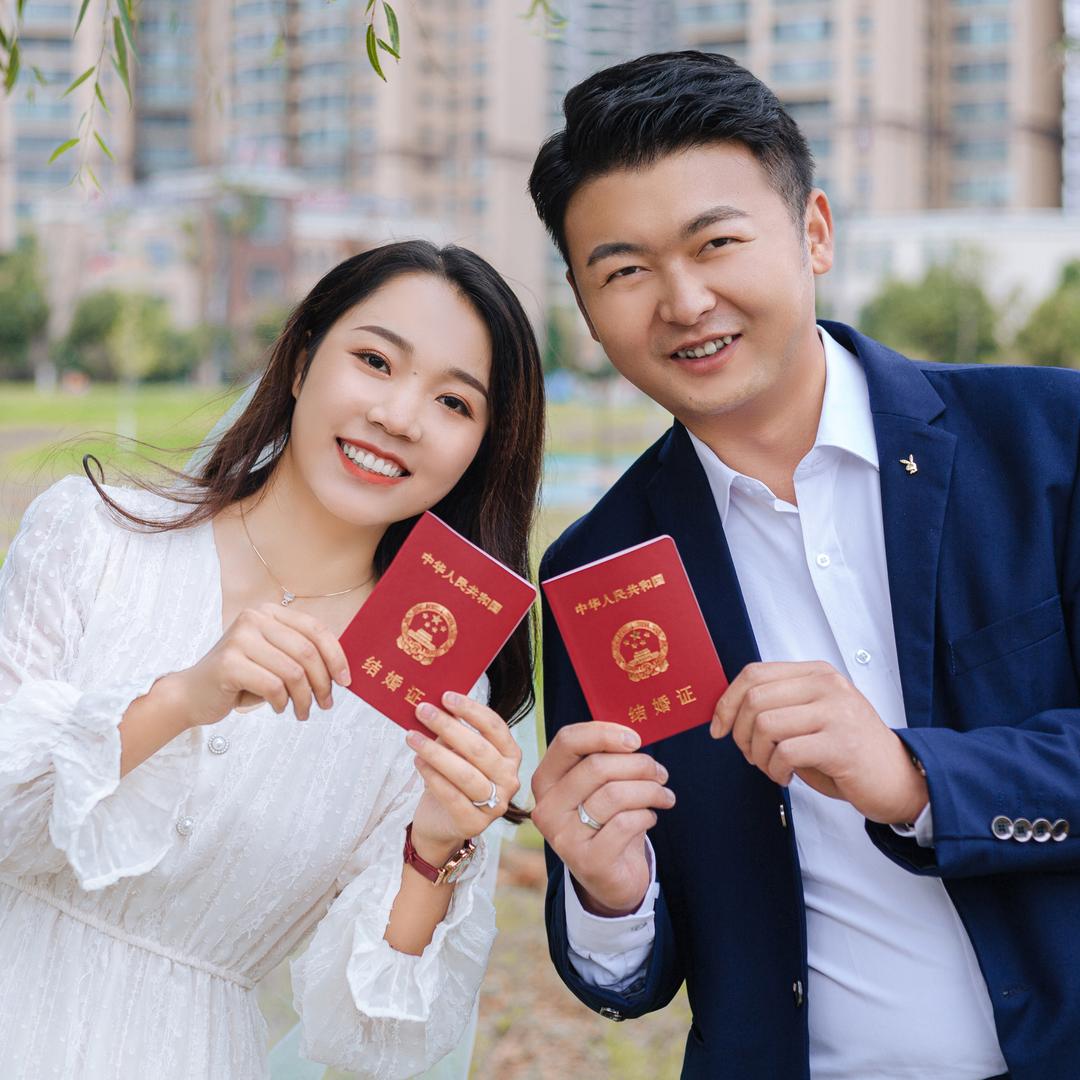 小唐兜里有糖.T